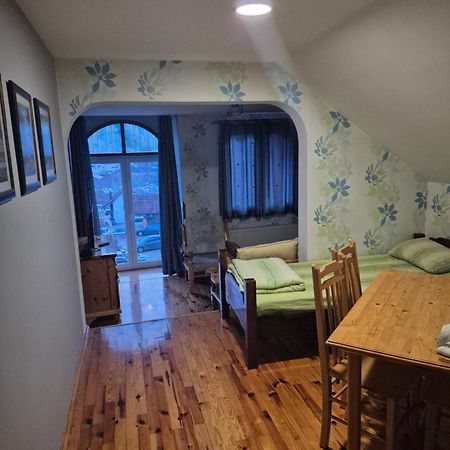 Caffe Pizzeria I Apartmani Bona Fides Nm Nova Varoš Kültér fotó