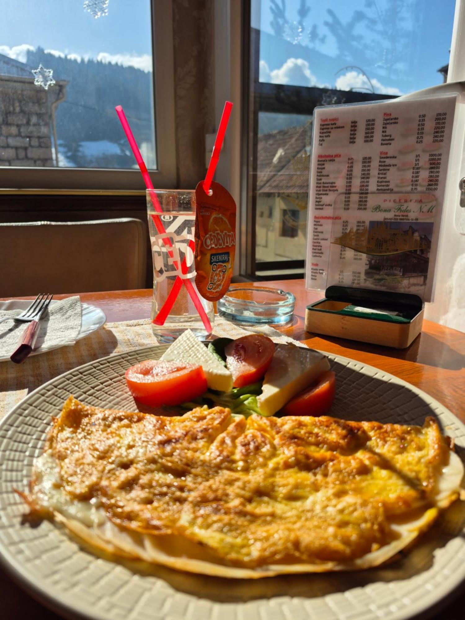 Caffe Pizzeria I Apartmani Bona Fides Nm Nova Varoš Kültér fotó