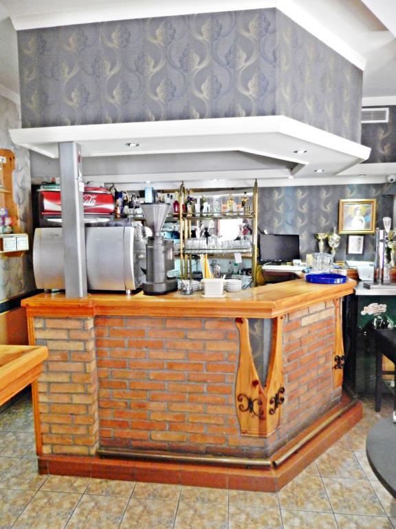 Caffe Pizzeria I Apartmani Bona Fides Nm Nova Varoš Kültér fotó