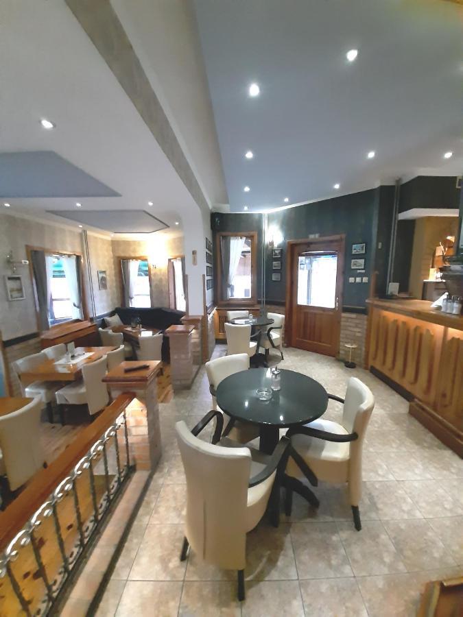 Caffe Pizzeria I Apartmani Bona Fides Nm Nova Varoš Kültér fotó